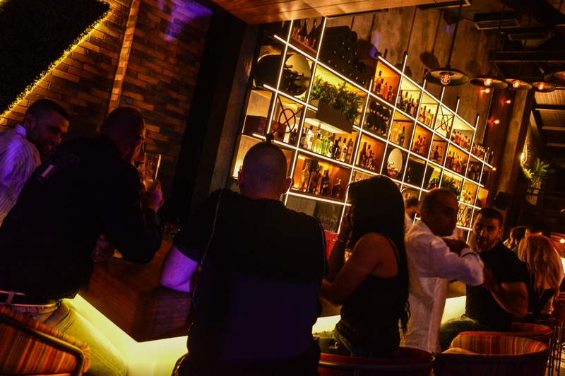 Cinda Ramseur at Vivid Bar Lounge